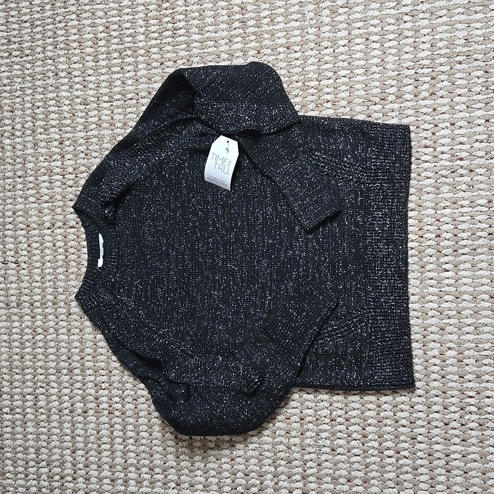Time and Tru Ruffle Sweater Small 4 - 6 Black Sweatshirt Long Sleeve Top